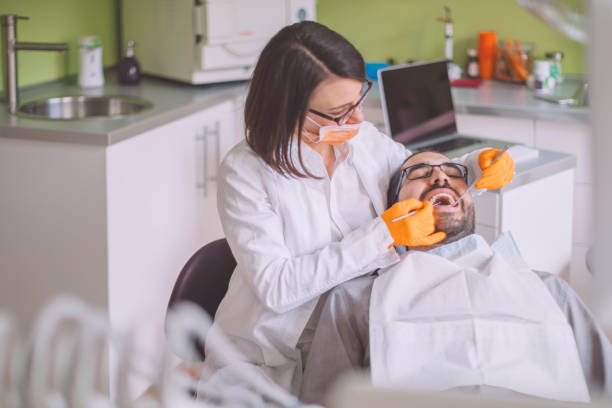 Best Emergency Broken Tooth Repair in Paris, IL